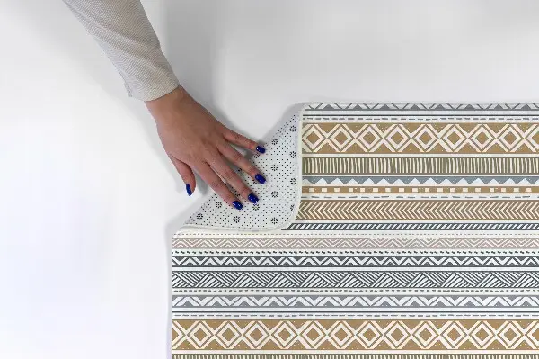 Kilimas Geometriniai raštai