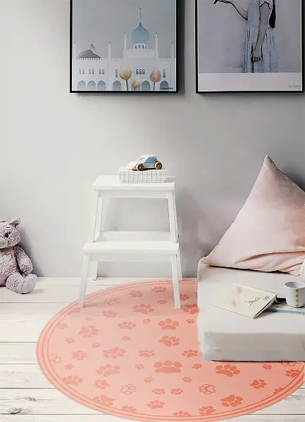 Apvalus PVC grindų kilimėlis letenų žymės