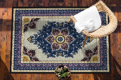 Lauko kilimas Rytų turkiškas stilius