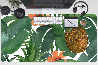 Patiesalas ant darbo stalo Tropiniai ananasai