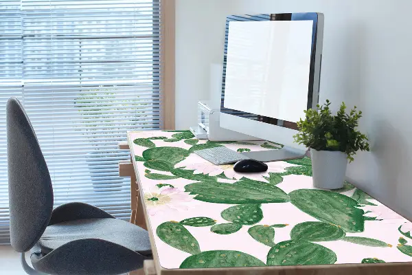 Stalo patiesalas Žydintys kaktusai
