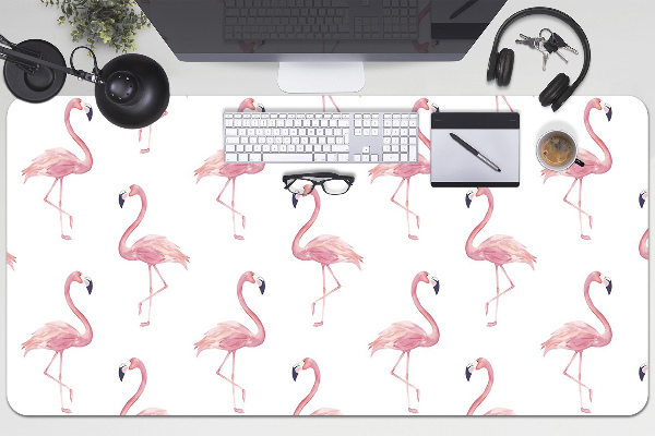 Patiesalas ant stalo Flamingai