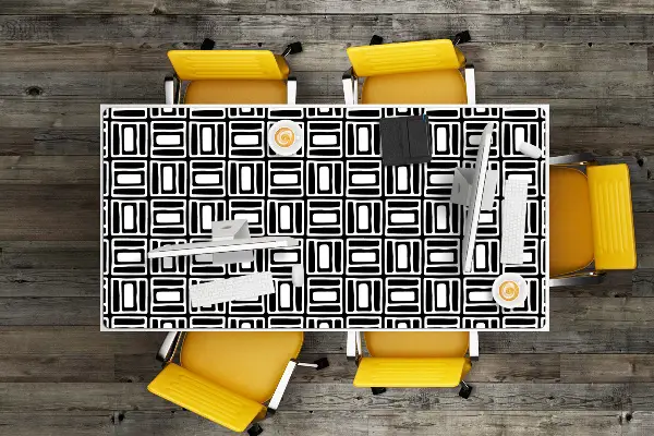 Patiesalas ant darbo stalo Geometrinis raštas
