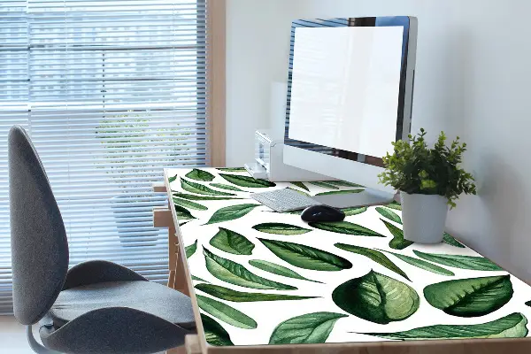 Patiesalas ant darbo stalo Žali lapai