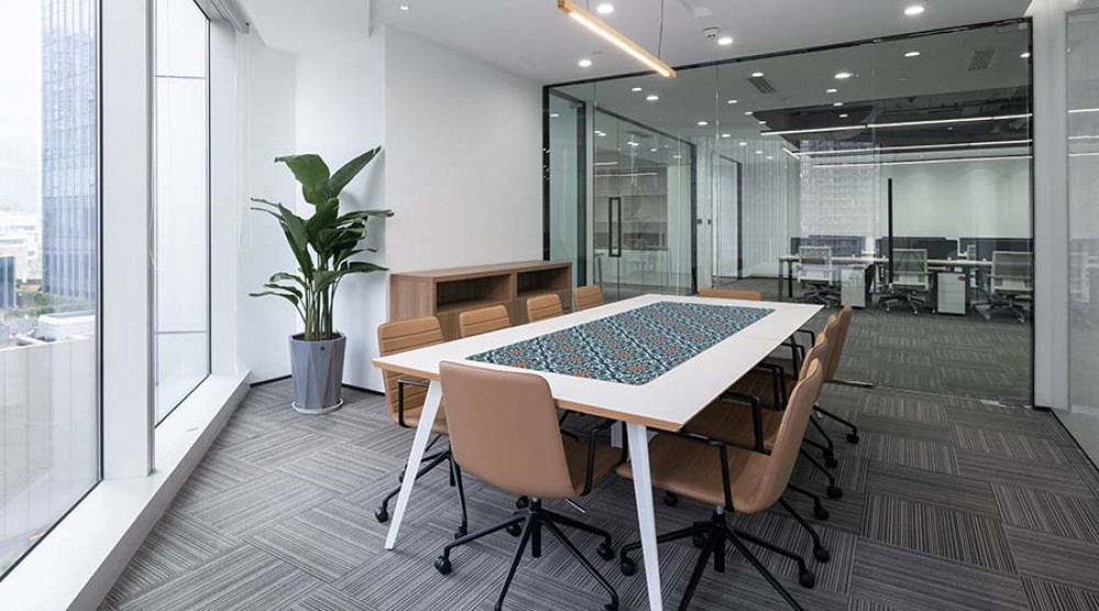 Biuro įranga – baldai, įranga ir priedai