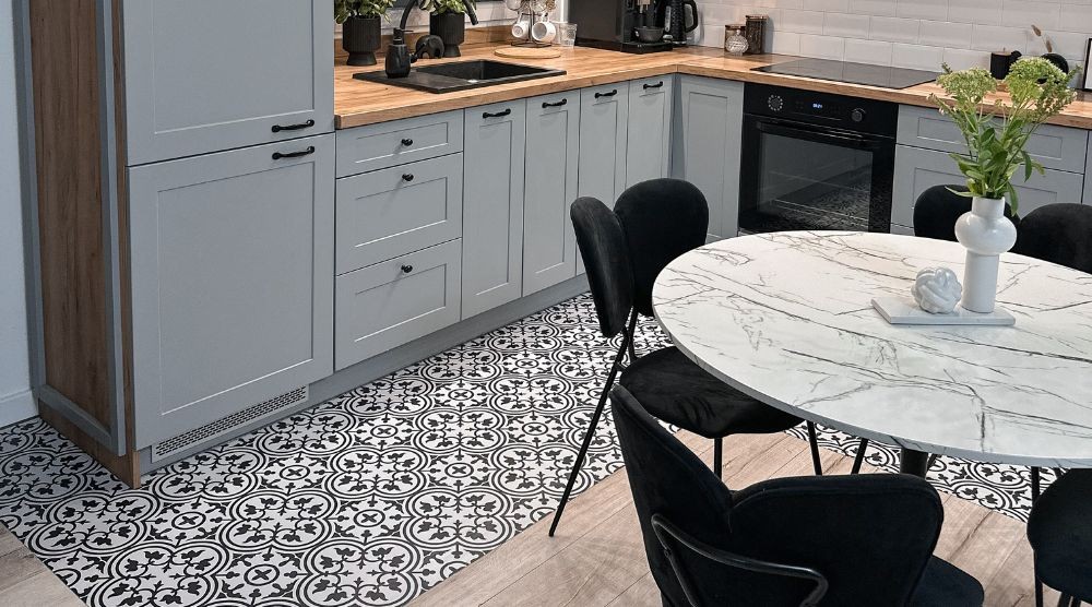 kaip virtuvės grindims?